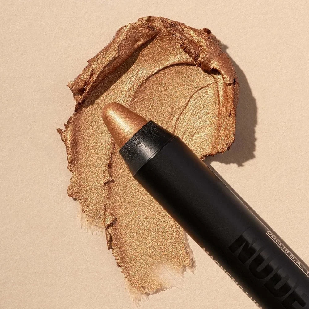✨ NUDESTIX Magnetic Luminous Eye Color - Copper Foil